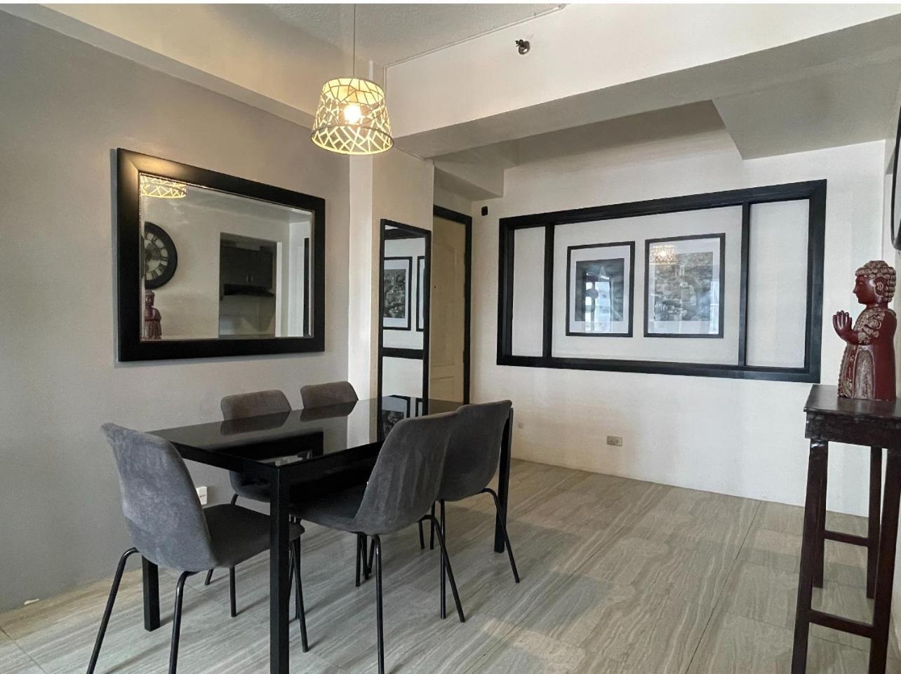 Spacious 1 Bedroom Unit Forbeswood Heights Тагиг Экстерьер фото